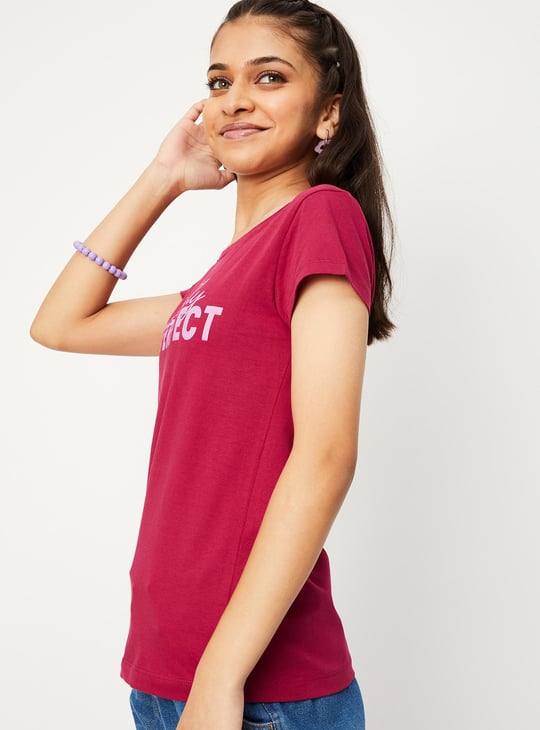 Girls Typographic Printed Pure Cotton T-shirt