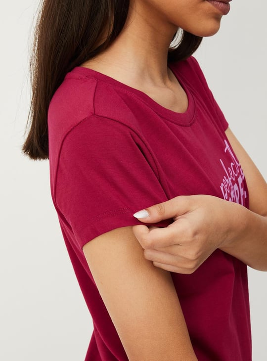 Girls Typographic Printed Pure Cotton T-shirt