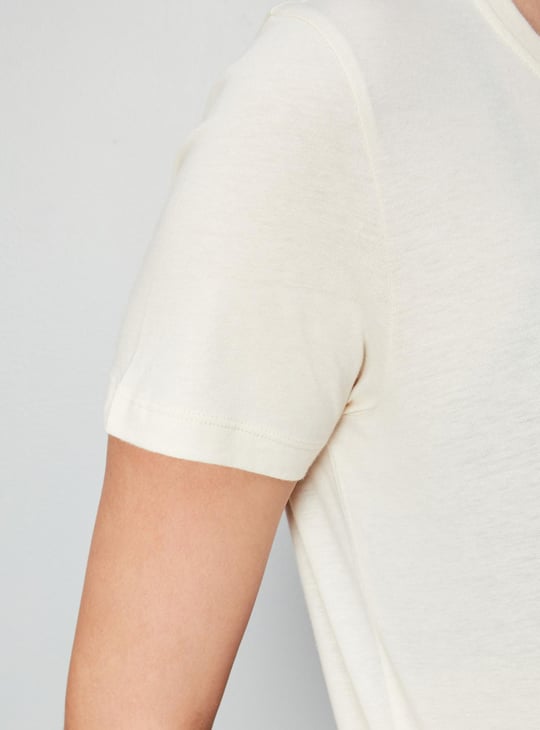 Women Graphic Printed Round Neck T-shirt
