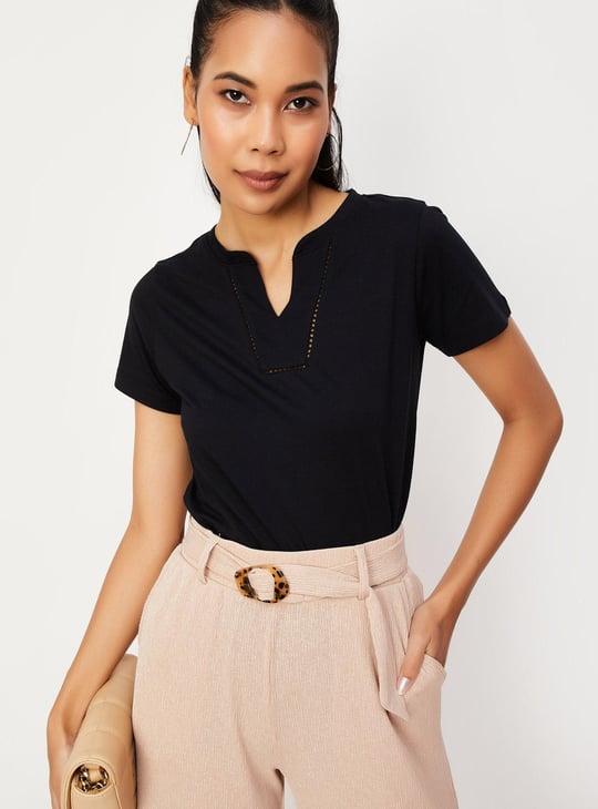 Women Solid Notched Neck Top