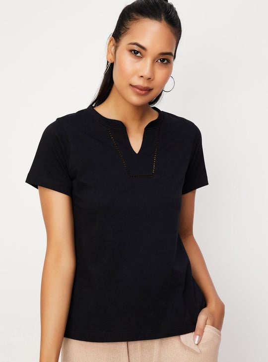 Women Solid Notched Neck Top