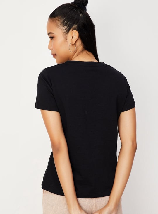 Women Solid Notched Neck Top