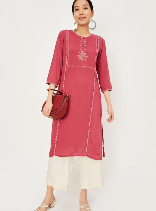 Women Embroidered Kurta with Pocket