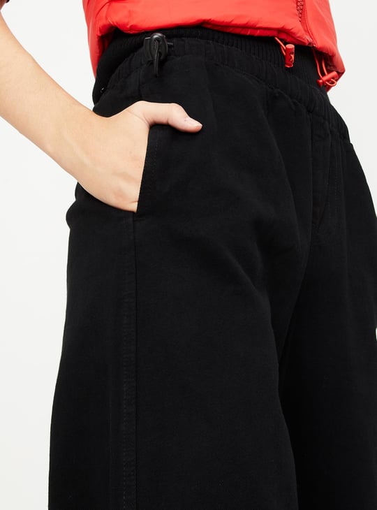 Women Parachute Fit Jeans