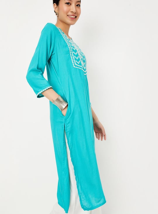 Women Embroidered Yoke Kurta with Pocket