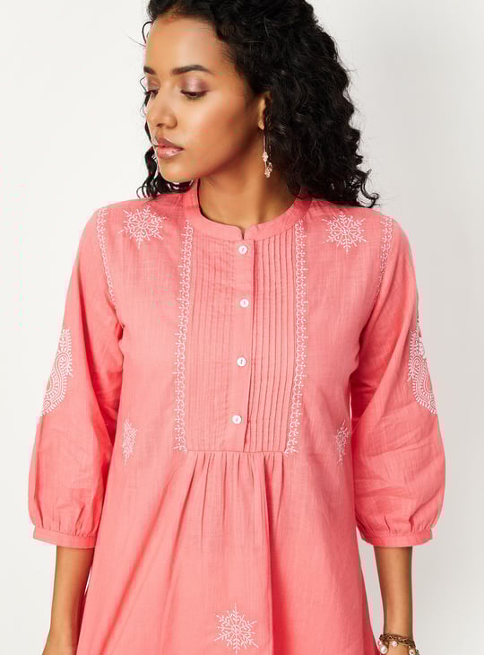 Women Embroidered Pintuck Tunic
