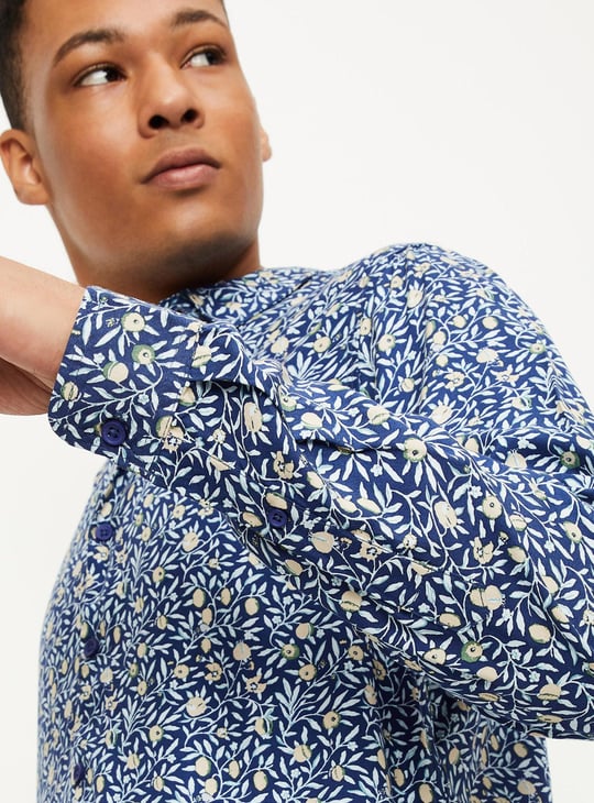 Men Slim Fit Printed Shirt