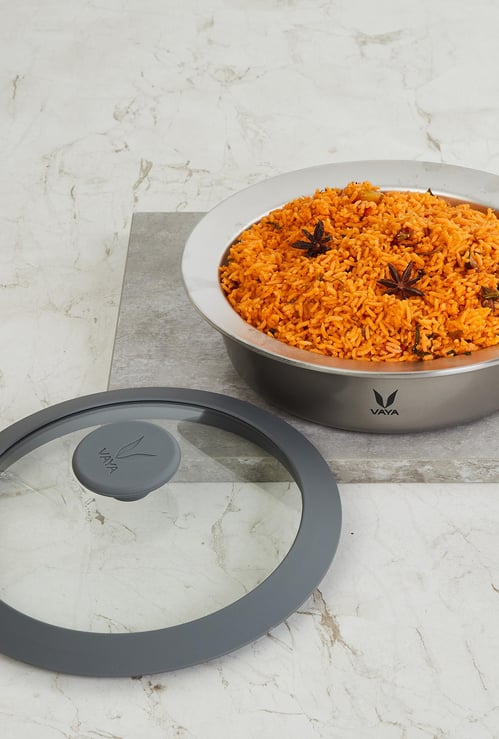 VAYA Hautecase Solid Casserole with Glass Lid - 1100 ml