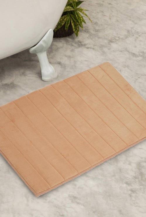 Harbour Embossed Memory Foam Bathmat - 60 x 90 cm