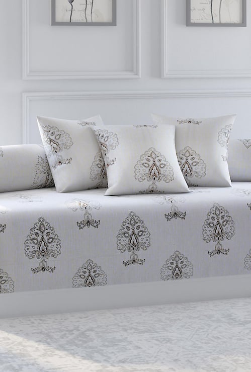 SWAYAM Ananda Printed 6-Pc. Diwan Set - 152 x 228 cm