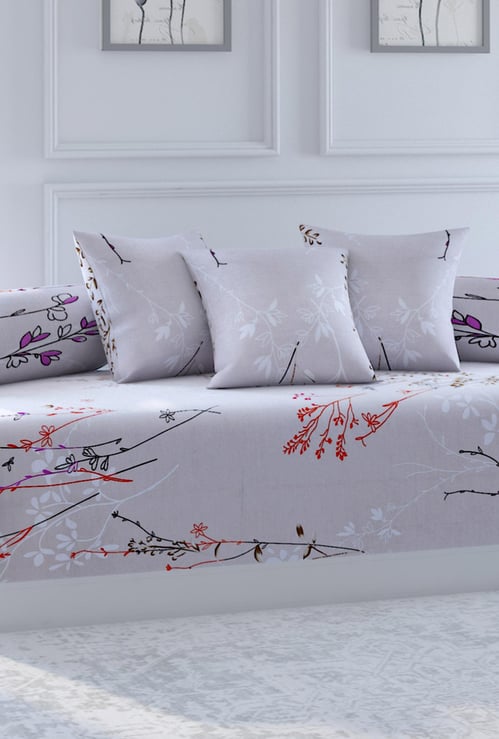 SWAYAM Veda Printed 6-Pc. Diwan Set - 152 x 228 cm