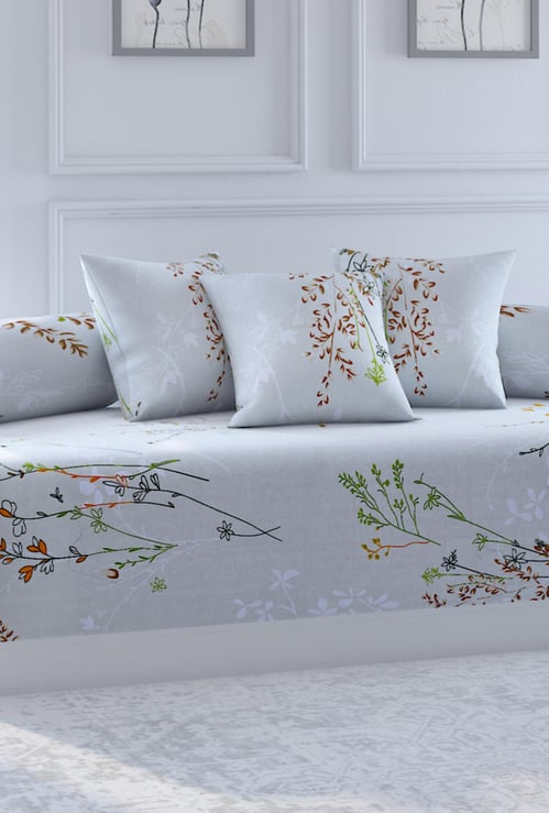 SWAYAM Veda Printed 6-Pc. Diwan Set - 152 x 228 cm