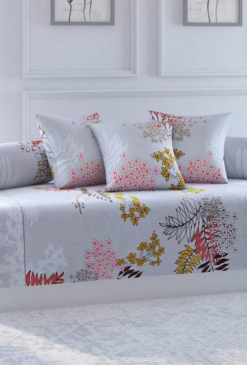 SWAYAM Veda Printed 6-Pc. Diwan Set - 152 x 228 cm