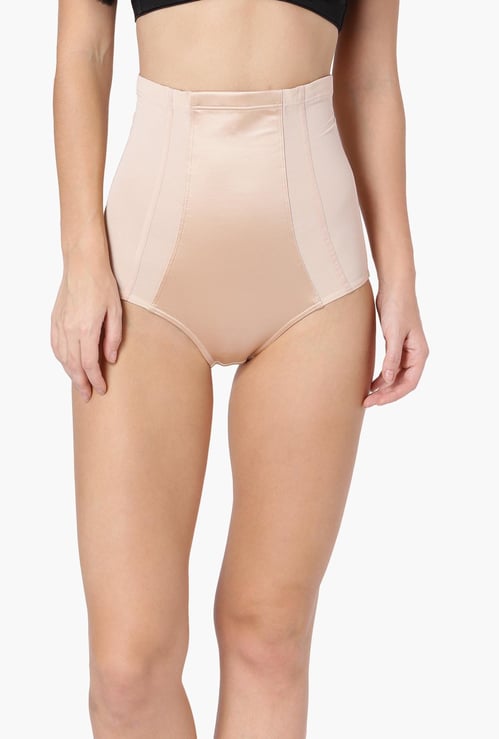 TRIUMPH Solid Boning Detailed Shapewear
