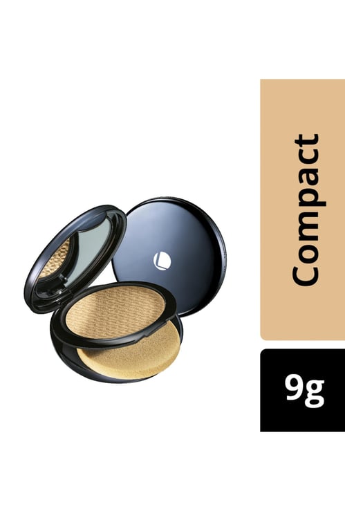 LAKME Absolute White Intense Wet & Dry Compact