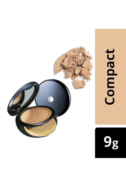 LAKME Absolute White Intense Wet & Dry Compact