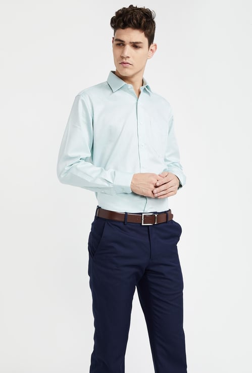 VAN HEUSEN Regular Fit Solid Shirt