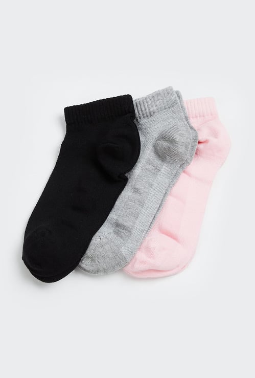 GINGER Women Textured Ankle Socks - Pack of 3