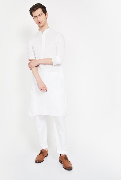 MANYAVAR Solid Kurta with Churidar