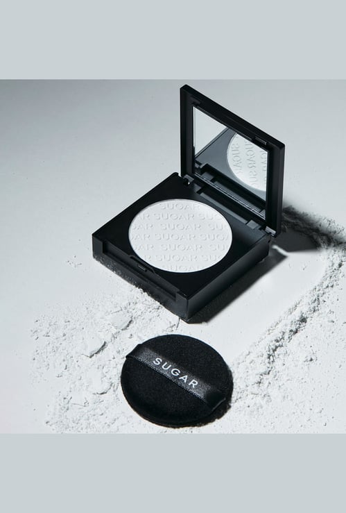 SUGAR Powder Play Translucent Compact