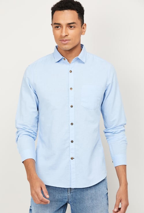 FAME FOREVER Men Solid Slim Fit Casual Shirt