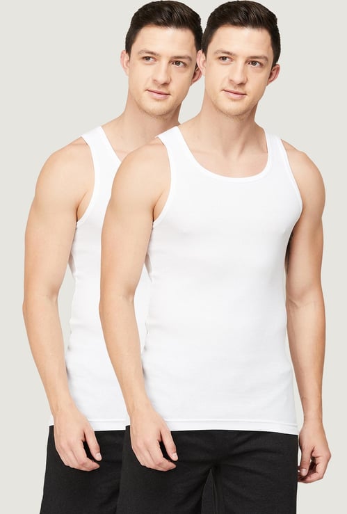 FAME FOREVER Men Solid Round Neck Inner Vest