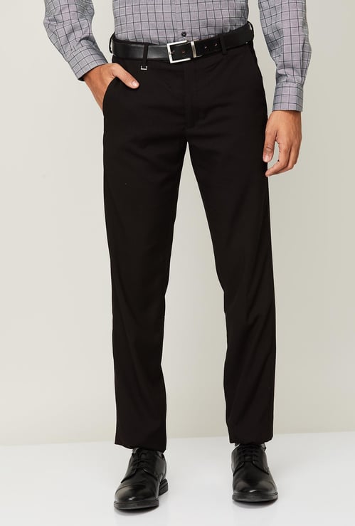 VAN HEUSEN Men Solid Slim Straight Formal Trousers