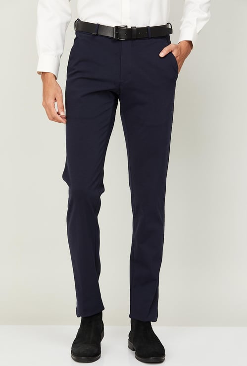 VAN HEUSEN Men Solid Slim Fit Formal Trousers