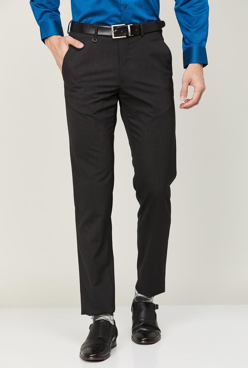 VAN HEUSEN Men Solid Slim Tapered Formal Trousers