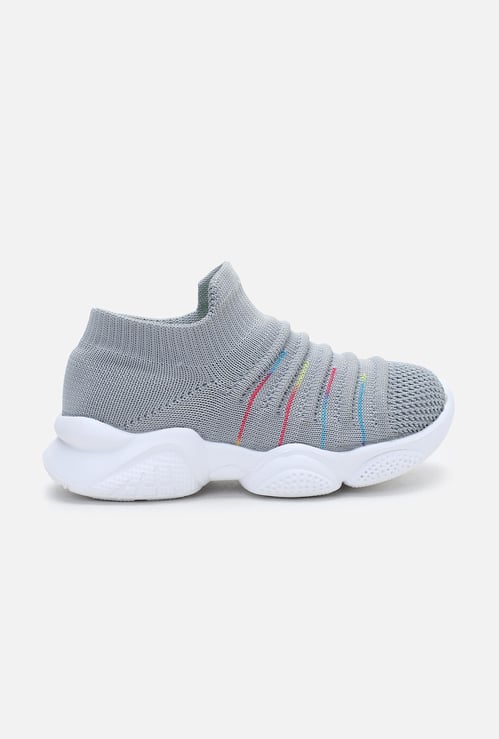 FAME FOREVER Boys Boys Solid Slip-On Casual Shoes