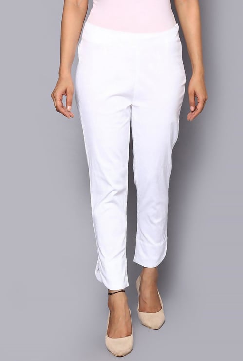 BIBA Women Solid Elasticated Straight Pants
