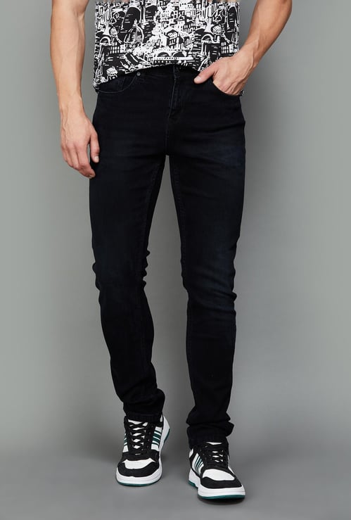 CELIO Men Solid Slim Tapered Jeans
