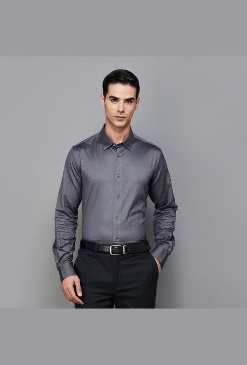 BLACKBERRYS Men Solid Slim Fit Formal Shirt