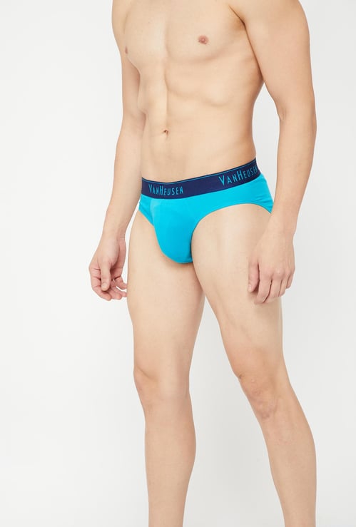 VAN HEUSEN Solid Knitted Briefs