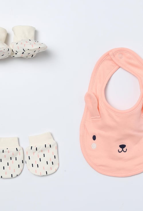 FS MINI KLUB Printed Bibs, Mittens & Socks Set