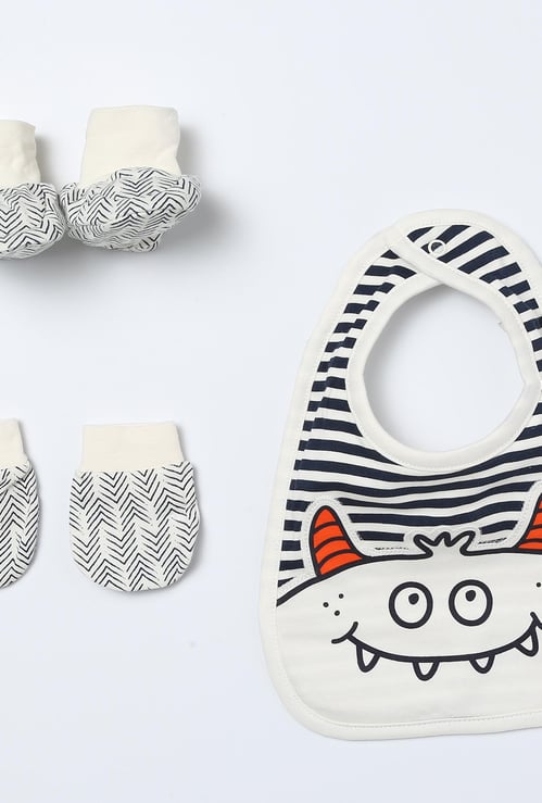 FS MINI KLUB Printed Bibs, Mittens & Socks Set