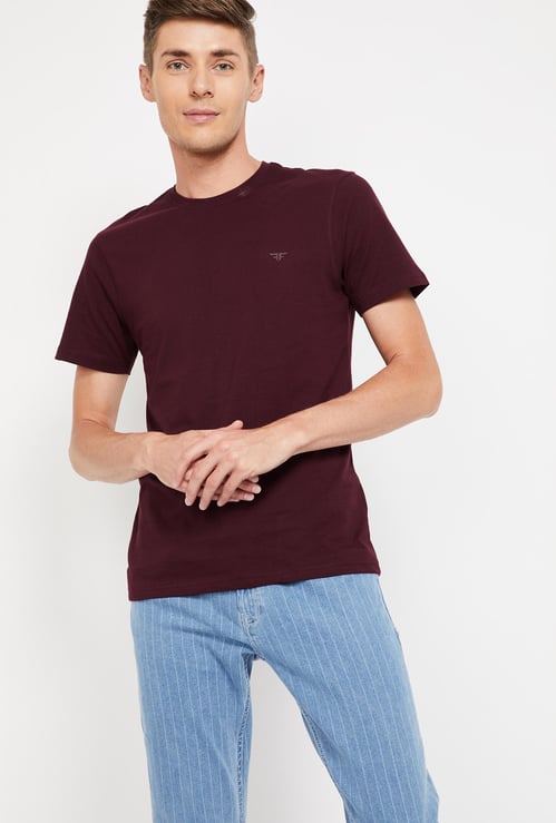FAME FOREVER Solid Regular Fit Crew-Neck T-shirt