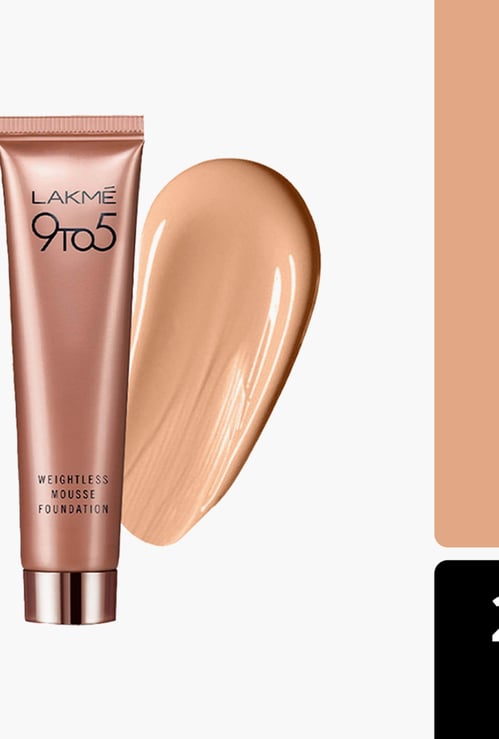 LAKME 9 to 5 Weightless Mousse Foundation