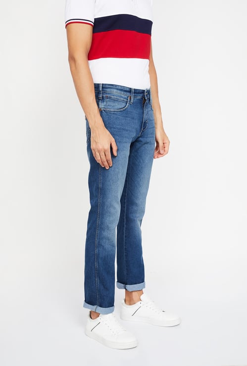WRANGLER Stonewashed Slim Fit Jeans