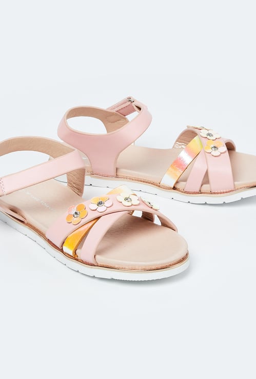 FAME FOREVER Floral Applique Slingback Flat Sandals