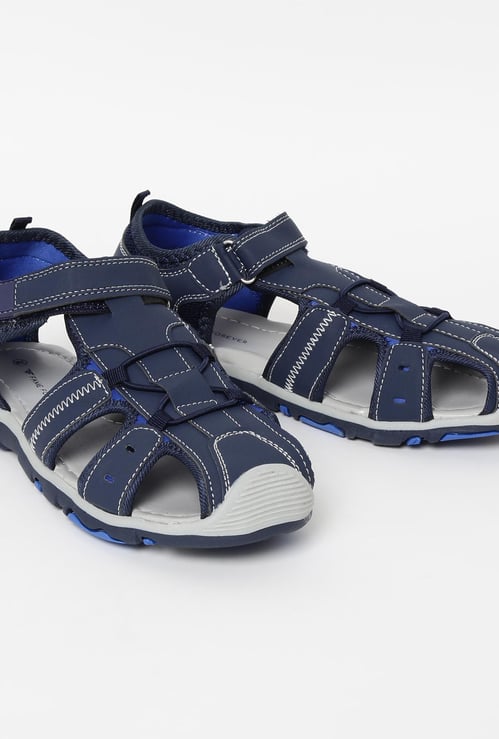 FAME FOREVER Textured Sandals with Cutouts