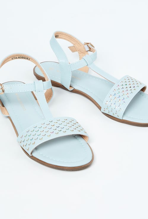 FAME FOREVER Scallop Textured Ankle Strap Flats