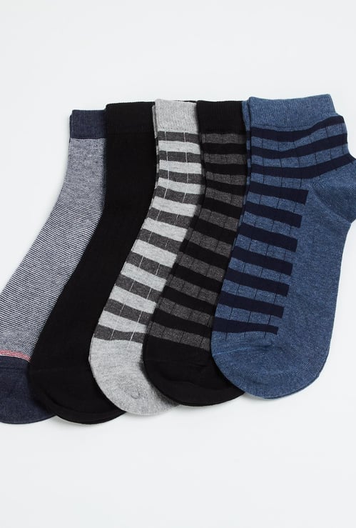 CODE Men Striped Socks- Pack of 5