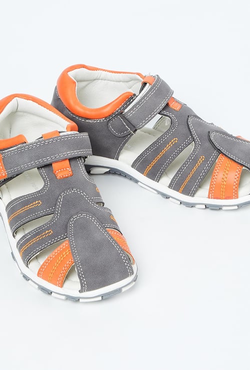 FAME FOREVER Colourblocked Velcro Strap Sandals