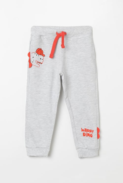 JUNIORS Appliqued Drawstring Waist Joggers