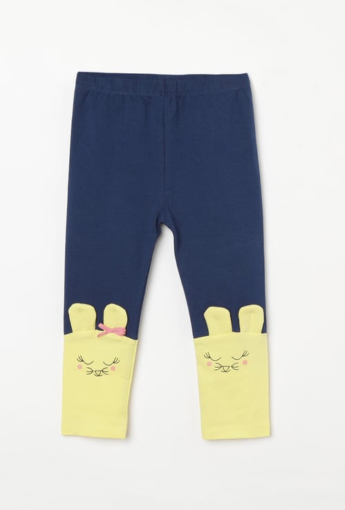 JUNIORS Bunny Appliqued Knitted Leggings