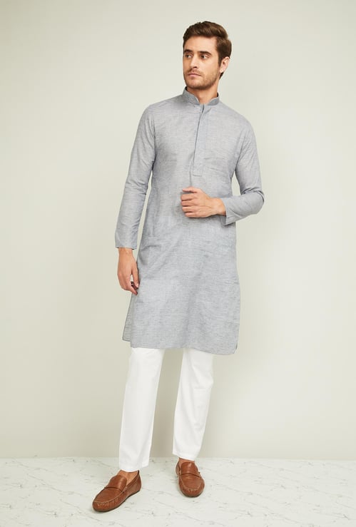 MANYAVAR Men Solid Kurta with Pyjama
