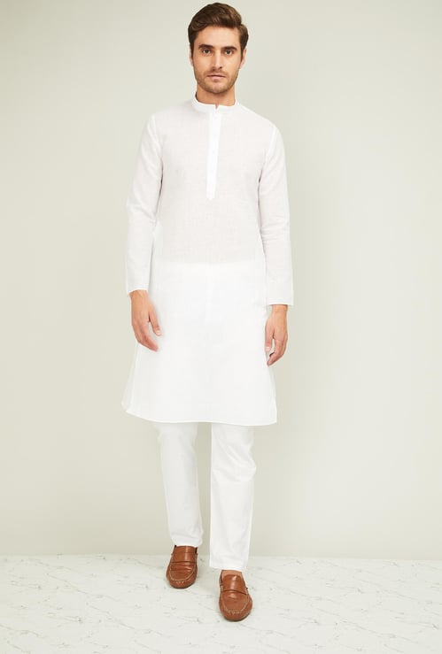 MANYAVAR Men Solid Straight Kurta with Pyjama