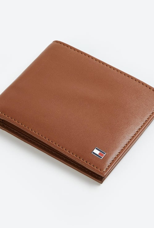 TOMMY HILFIGER Men Solid Bi-Fold Wallet