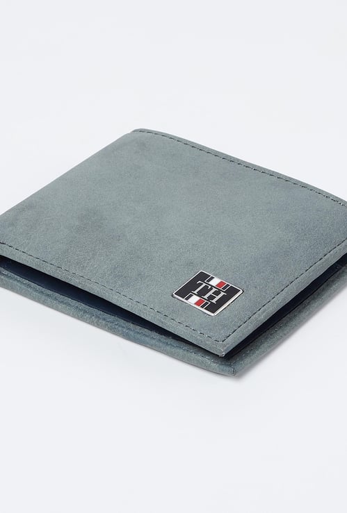 TOMMY HILFIGER Genuine Leather Textured Wallet